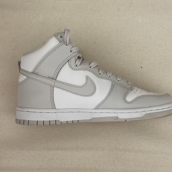 Men’s Nike Dunk High ‘Vast Grey’ - Worn three times DOES NOT COME WITH THE BOX - Picture 4 of 5